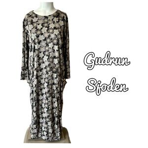 Gudrun Sjoden Monochrome Floral Midi Dress